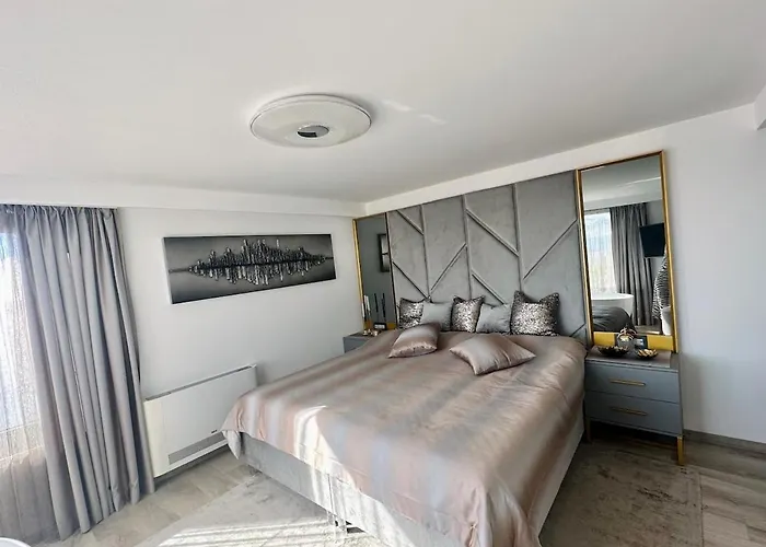 Willa View House Okrug With Pool Trogir