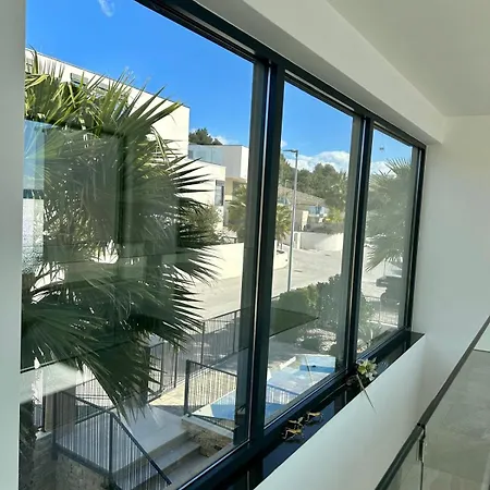 View House Okrug With Pool 特罗吉尔