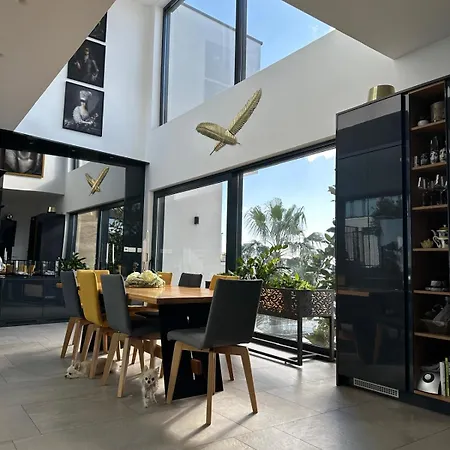 View House Okrug With Pool * 特罗吉尔