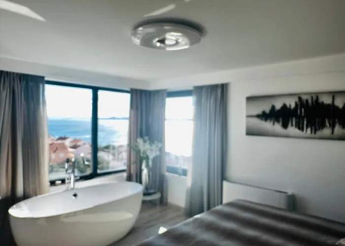 View House Okrug With Pool Villa Trogir