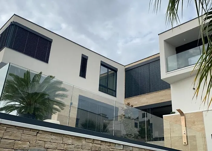 View House Okrug With Pool Trogir
