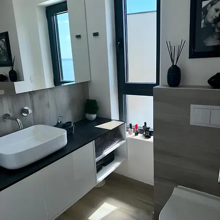 View House Okrug With Pool *